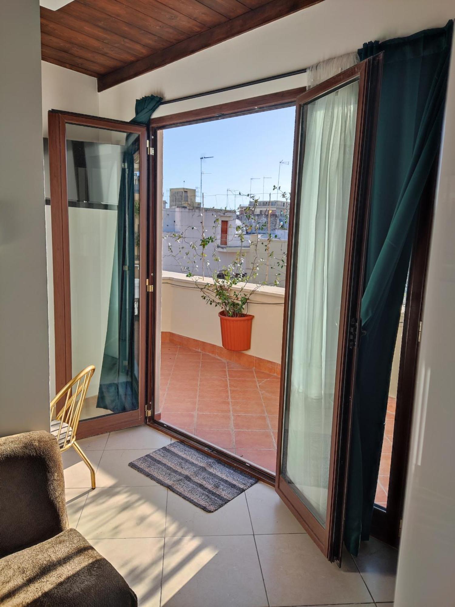 Trani Residence Zewnętrze zdjęcie